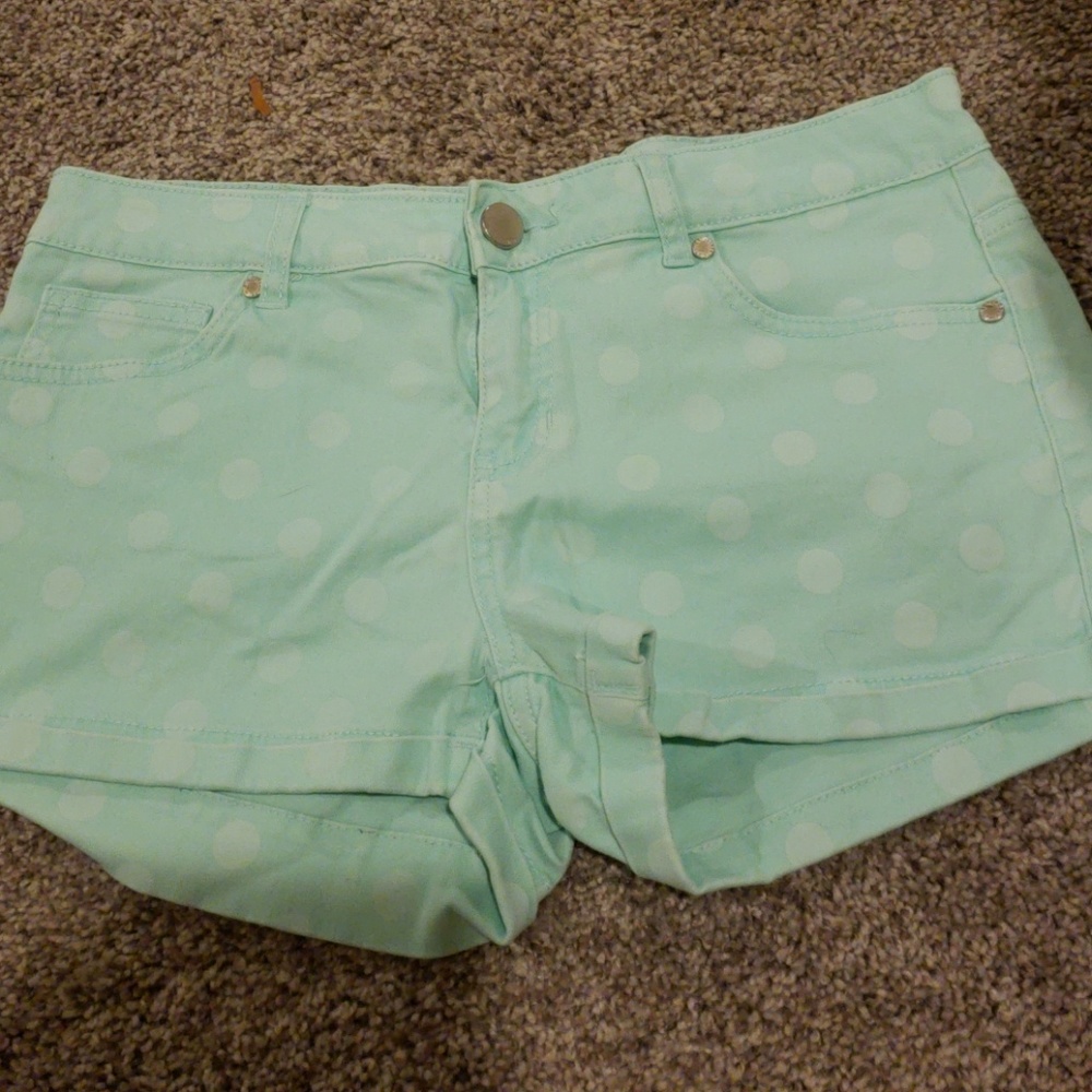 Mint green shorts w white faded polka dots